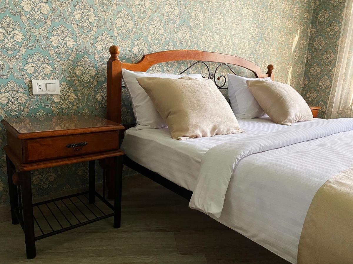 Shirbakyan Boutique Hotel & Apartments เยเรวาน ภายนอก รูปภาพ